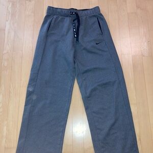 Nike Sweatpants Men’s Gray Size XS fits S, long length